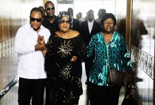 La Veuve de Papa wemba de retour à Abidjan