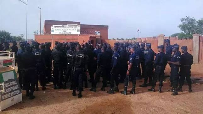 Policiers radiés: une marche-meeting le 28 juin à Ouaga