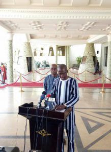 Culture: le Ministre de la culture menace les…