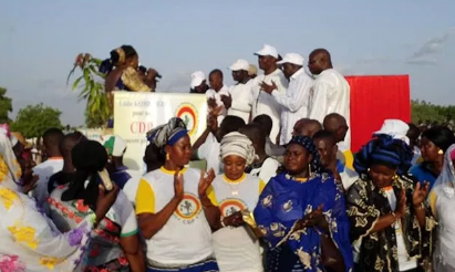 Politique: 708 militants démissionnent de…