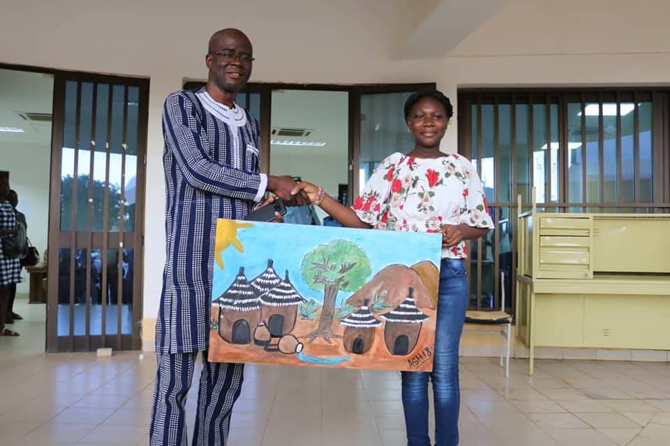Arts plastiques:De jeunes talents félicités par le Ministre de la Culture, des Arts et du Tourisme