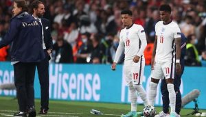 Rashford, Sancho et Saka victimes d’insultes racistes après…
